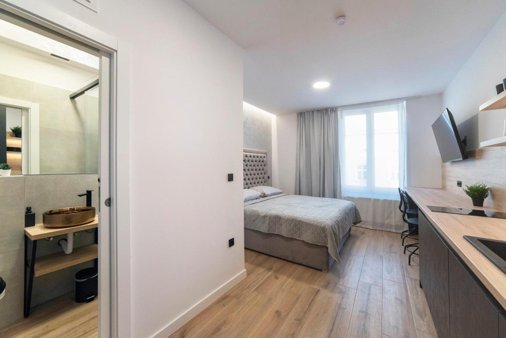 Liberty Apartments, 3Rd Floor, No Elevator Zagreb Bilik gambar